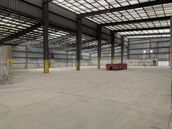 2150 Production Road, Kendallville, IN 46755